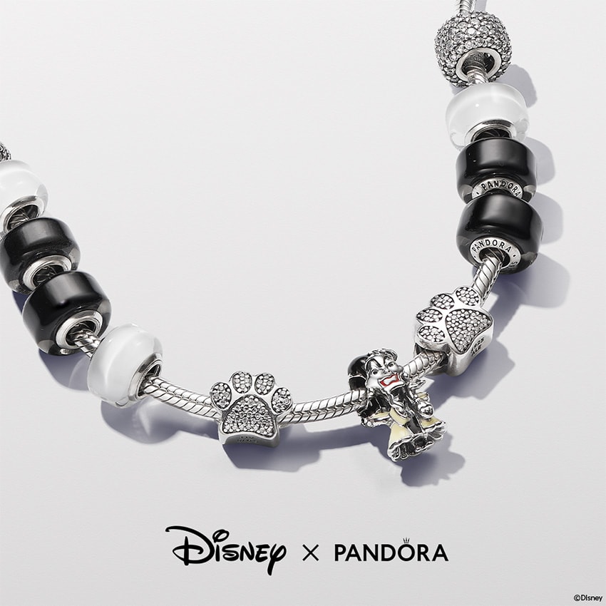 迫るホリデーシーズンに向けて。パンドラの「ディズニー」名ライバルの