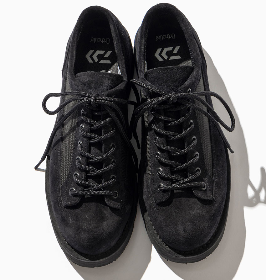 ダナーの名作「リバーウォーカー」が“オールブラック”で復刻！この特別