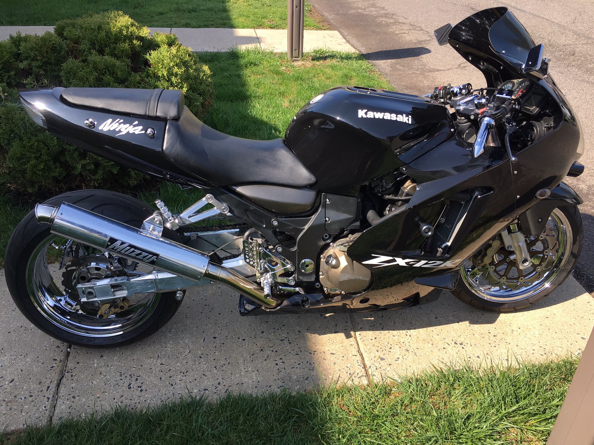 01 Kawasaki ZX12R for Sale in Warminster, PA - OfferUp