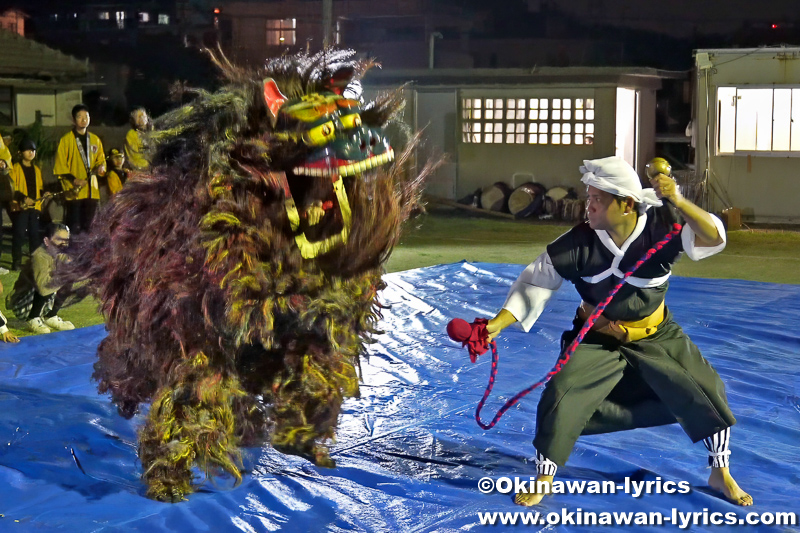 中城村津覇の獅子舞@ハチウクシー(初起こし) 2024：南の島旅