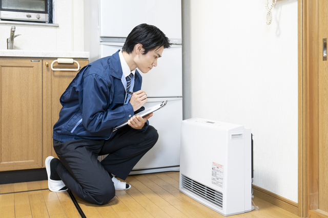 ☆さくら☆ リンナイ RC-U5801E ガスファンヒーター リンナイ（Rinnai