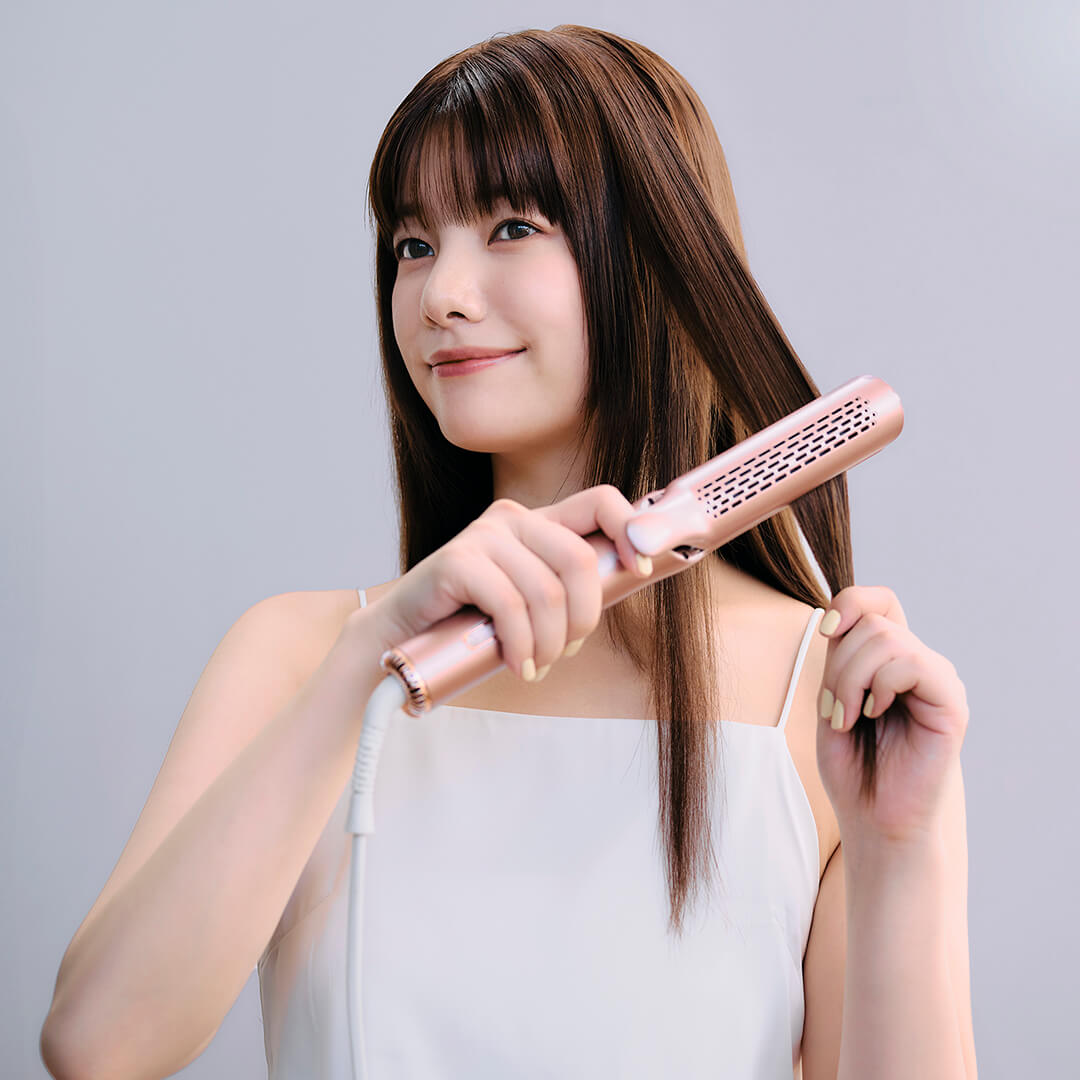 MEDULLAからストレートアイロン誕生！ダメージレスに艶めく髪が続く