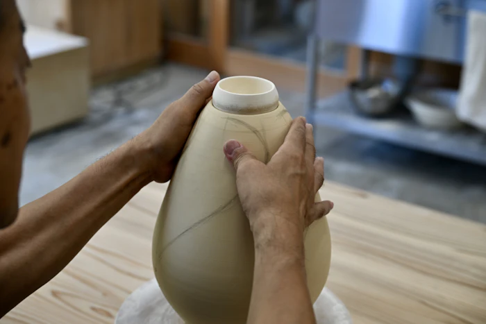 第2回】人間国宝・前田昭博の白磁との出会いと陶芸家としての覚悟