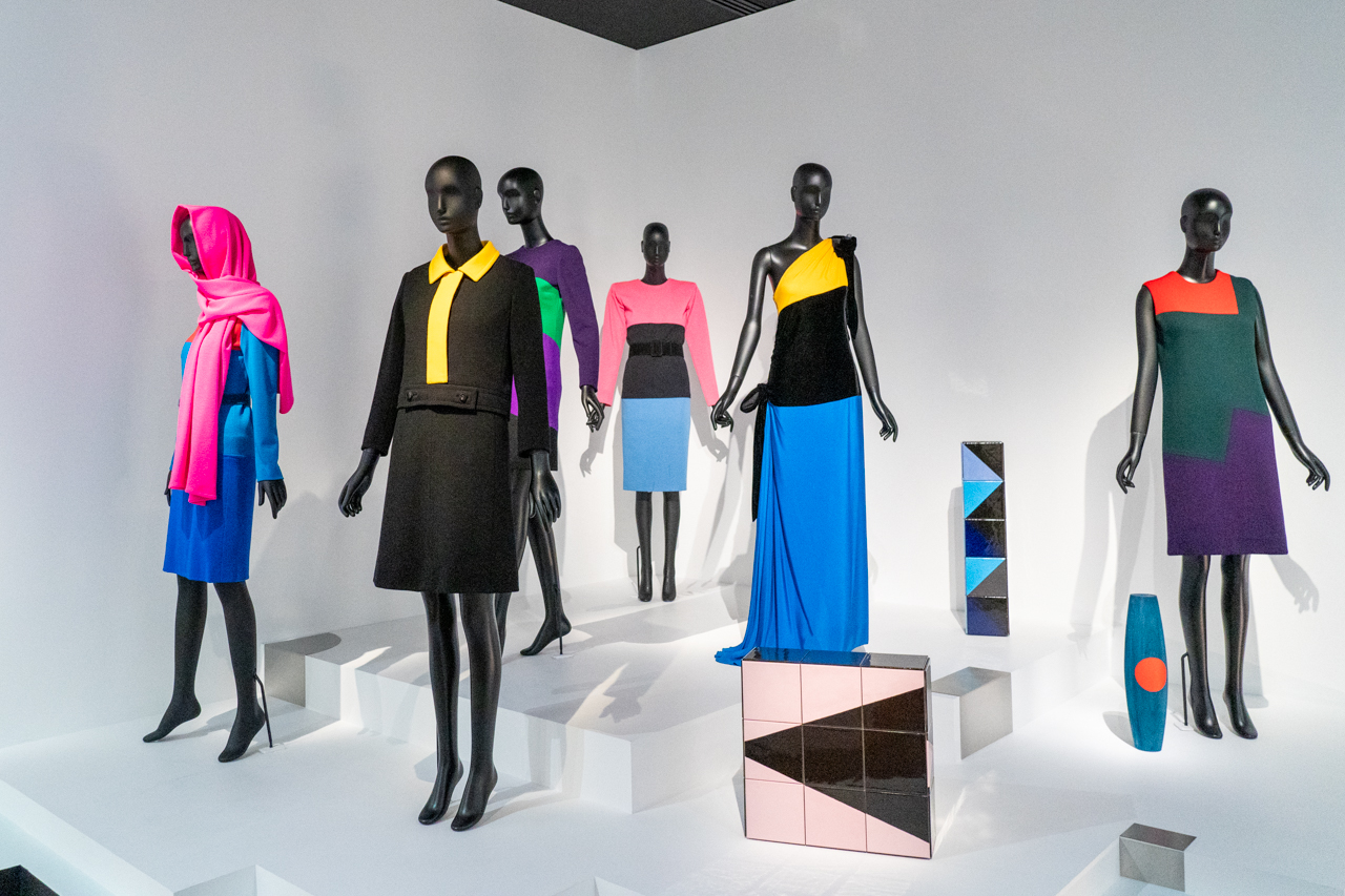 フランス唯一の「イヴ・サンローラン美術館」で時代を切り開いてきた