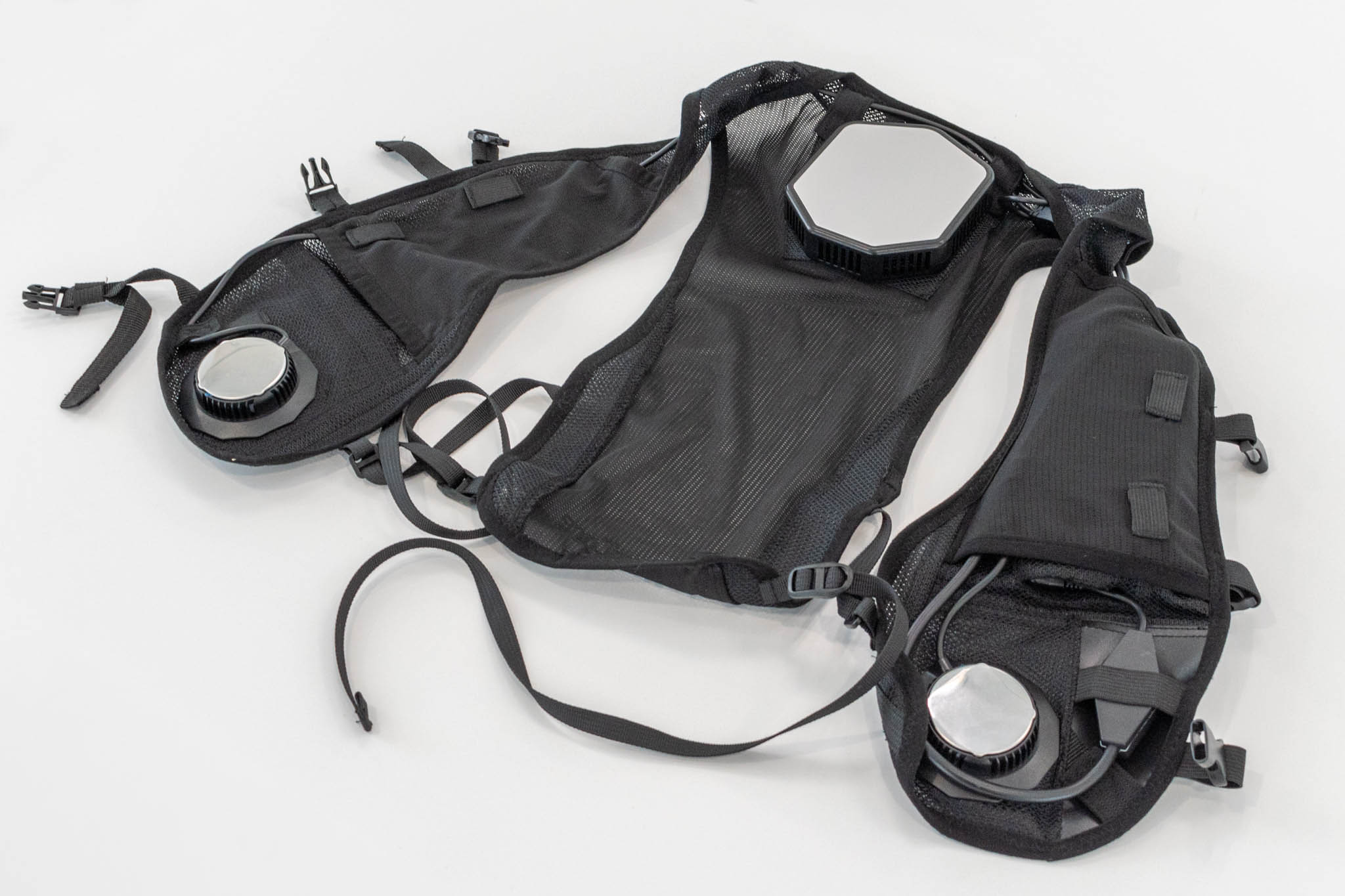 ワークマン 冷暖房服 WindCore ペルチェベスト 2023年モデル WindCore