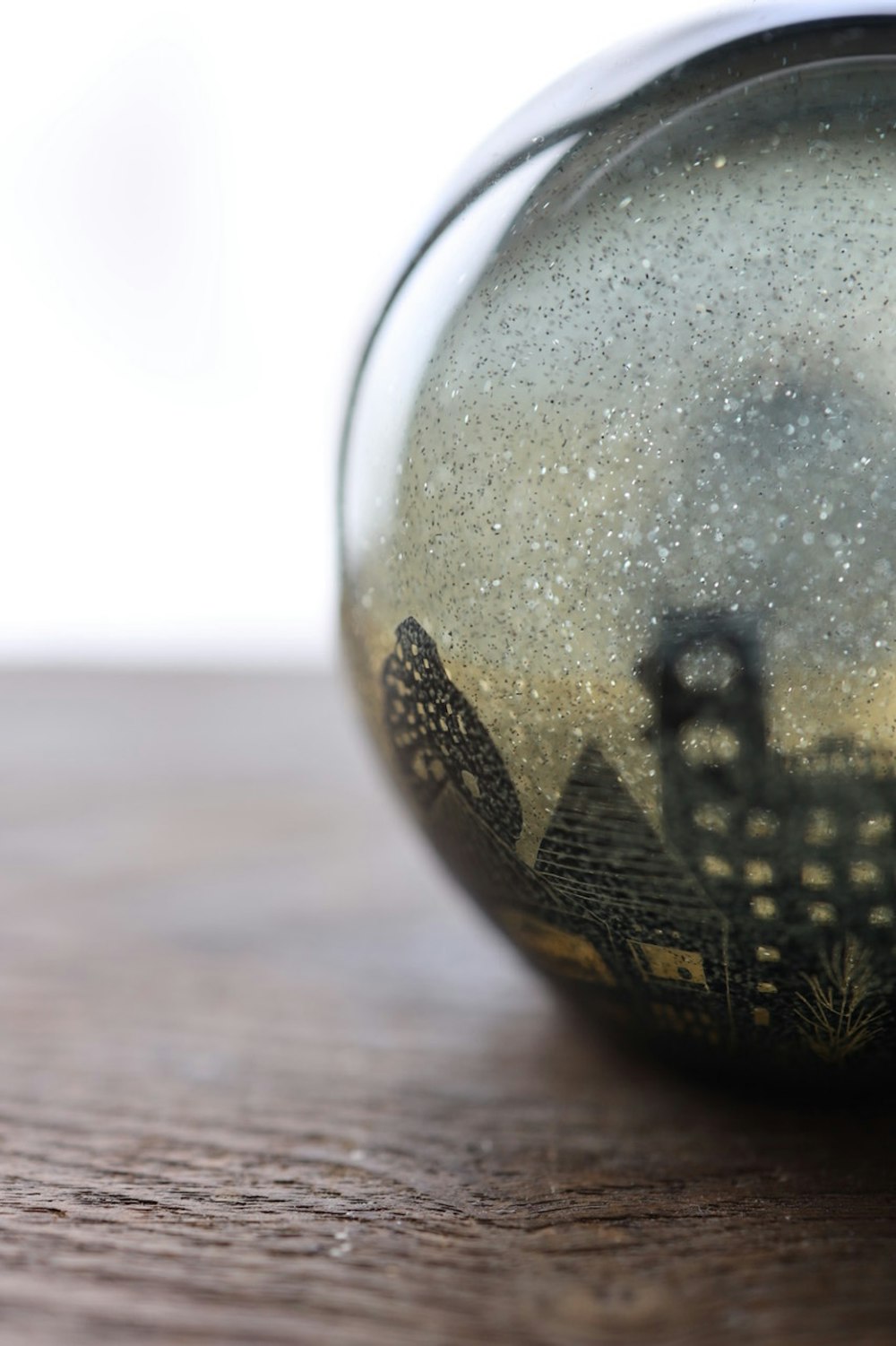 ガラスのスノードームのお店 | 生活のたのしみ展2023 - ほぼ日