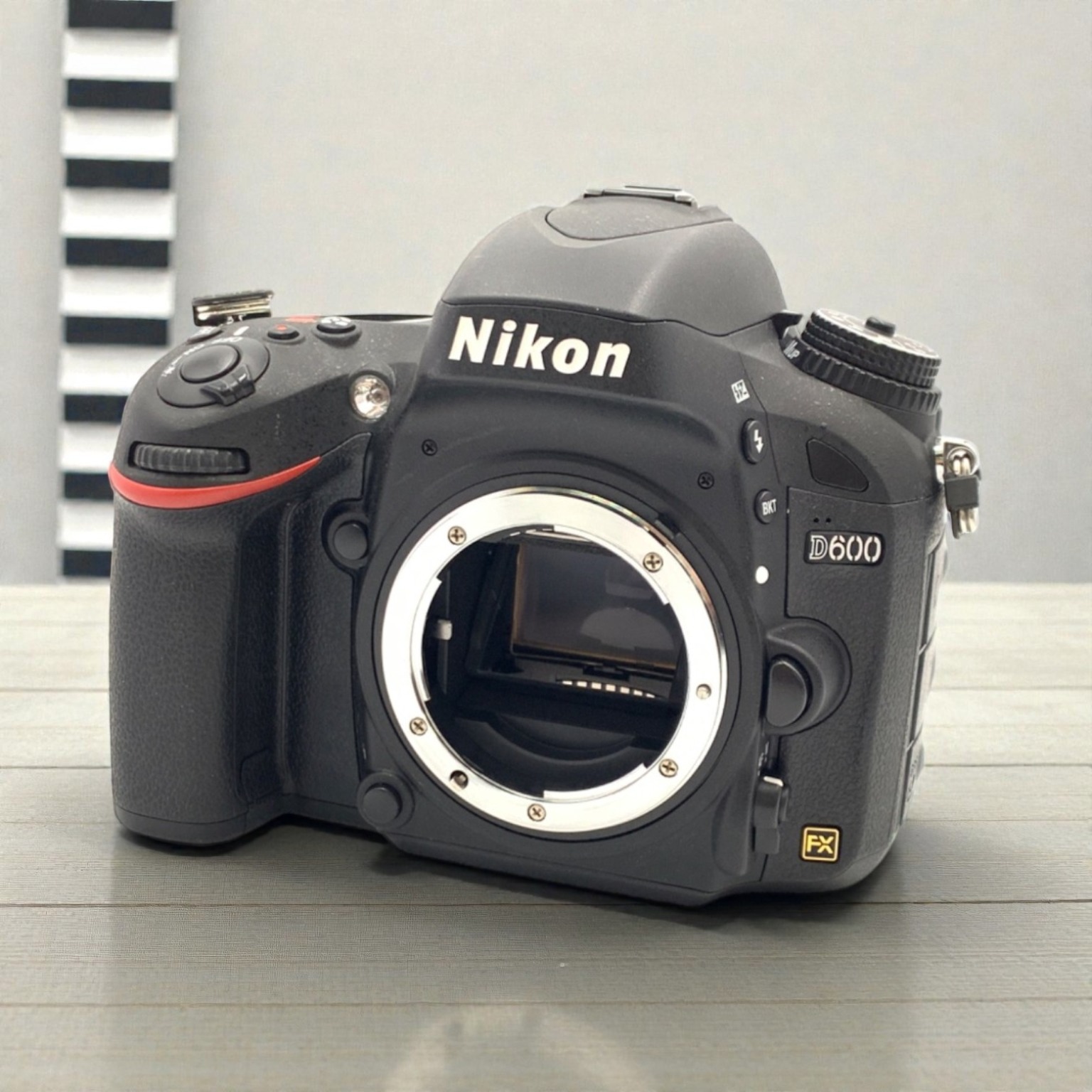 ニコン D3500 ボディの中古 (美品)・¥39,820 | みんなのカメラ