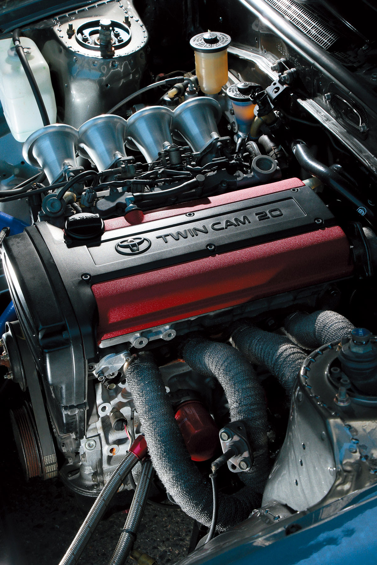 16バルブ4A-G型をはるかに上回る低回転トルク！ AE111用20バルブを搭載