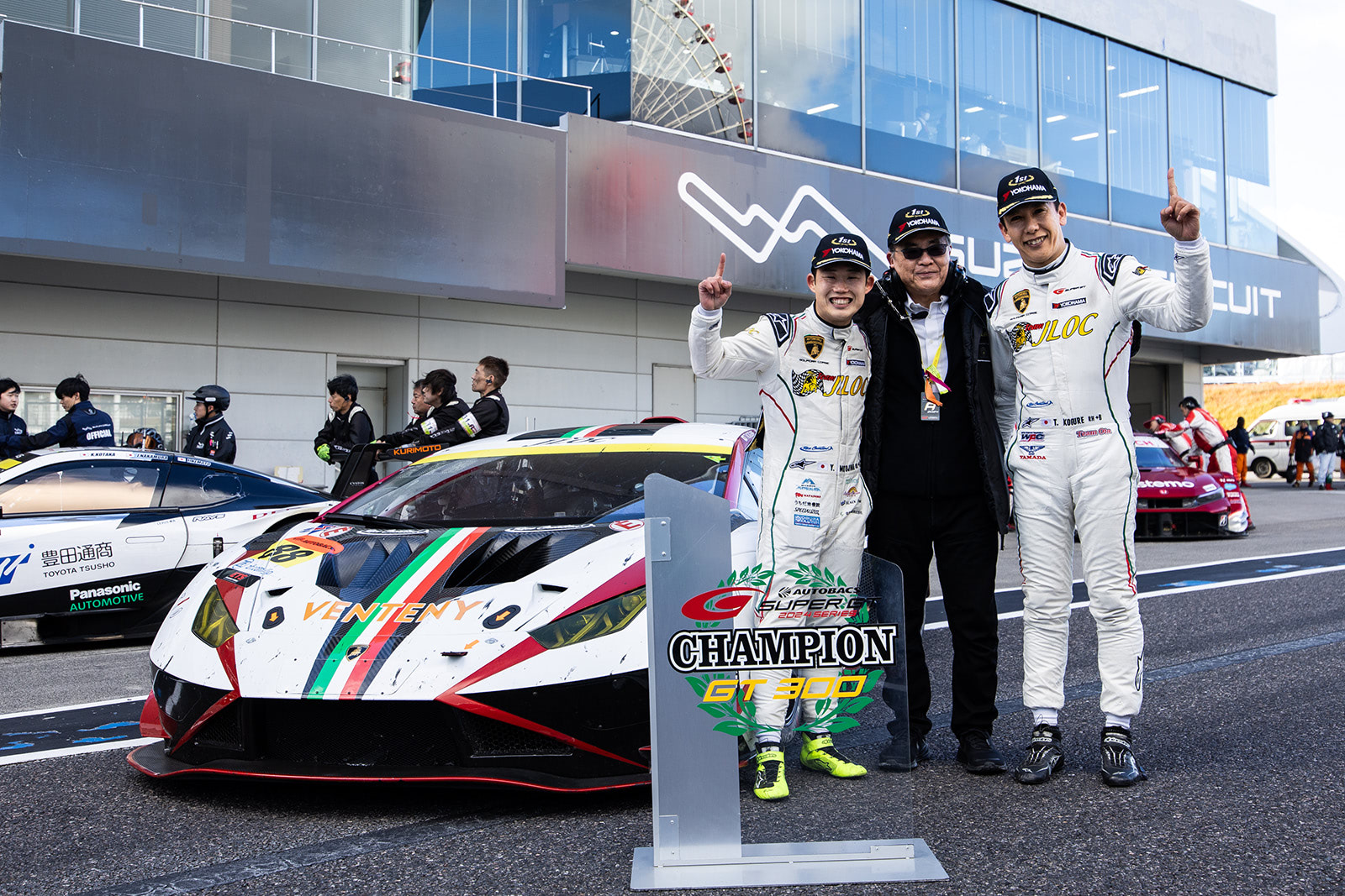 30年越しの悲願!!88号車ランボルギーニが逆転チャンピオン獲得