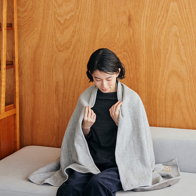 泉大津の大判ブランケット グレー｜家を装う｜中川政七商店 公式サイト
