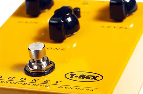 → T-REX EFFECTS ← Pedals for guitar and bass players!