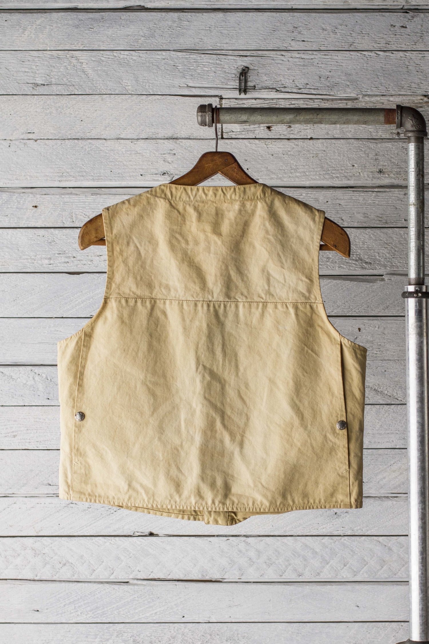 FILSON TIN CLOTH VEST — Velour