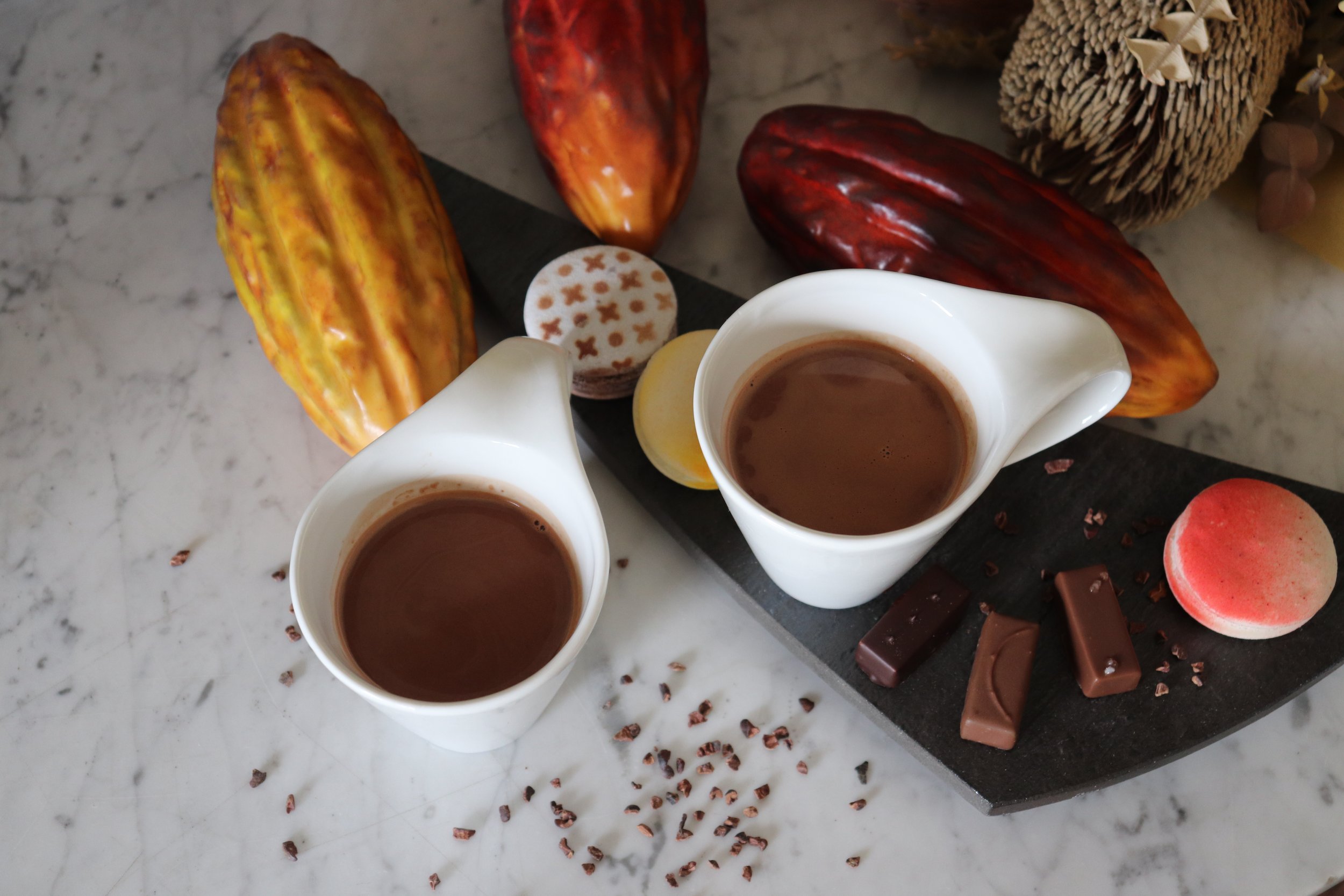 ホットチョコレート始まりました — 洋菓子マウンテン