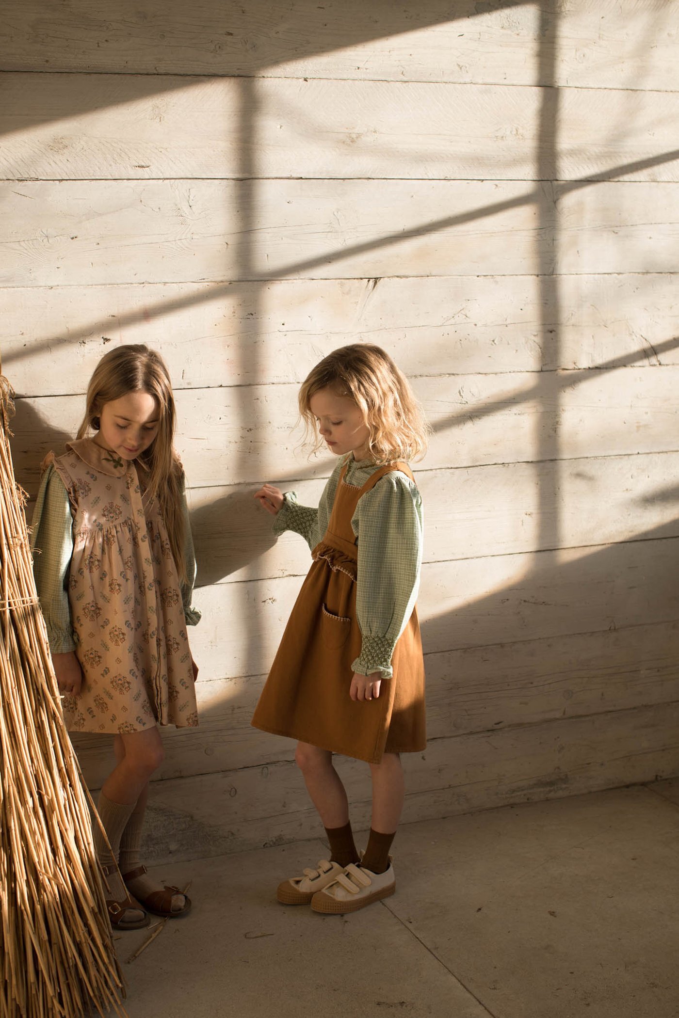 apolina 6-12m ロンパース アポリナ グリーン刺繍 18〜24m Apolina