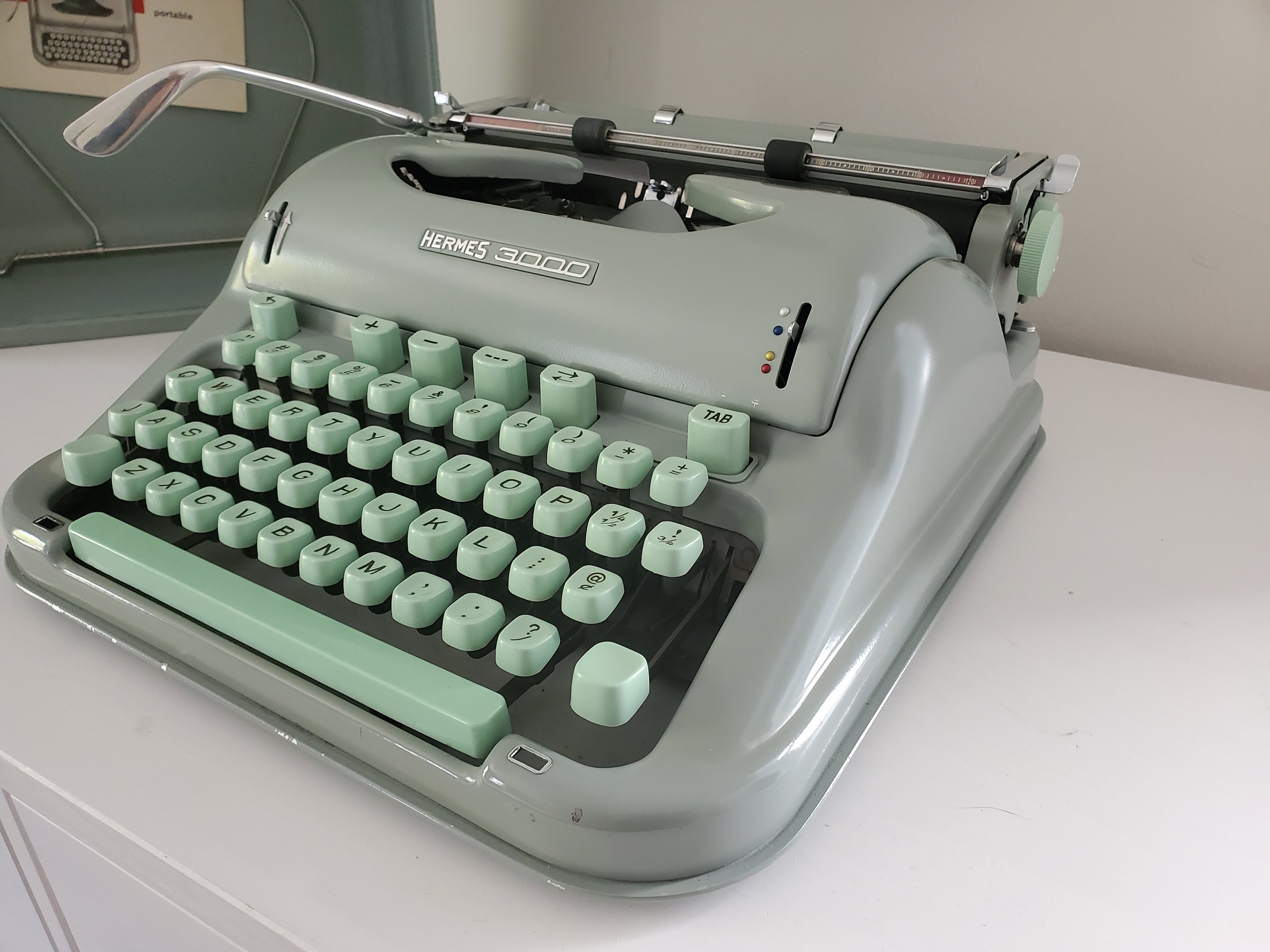 Hermes 3000 vintage typewriter with case and manual, serviced
