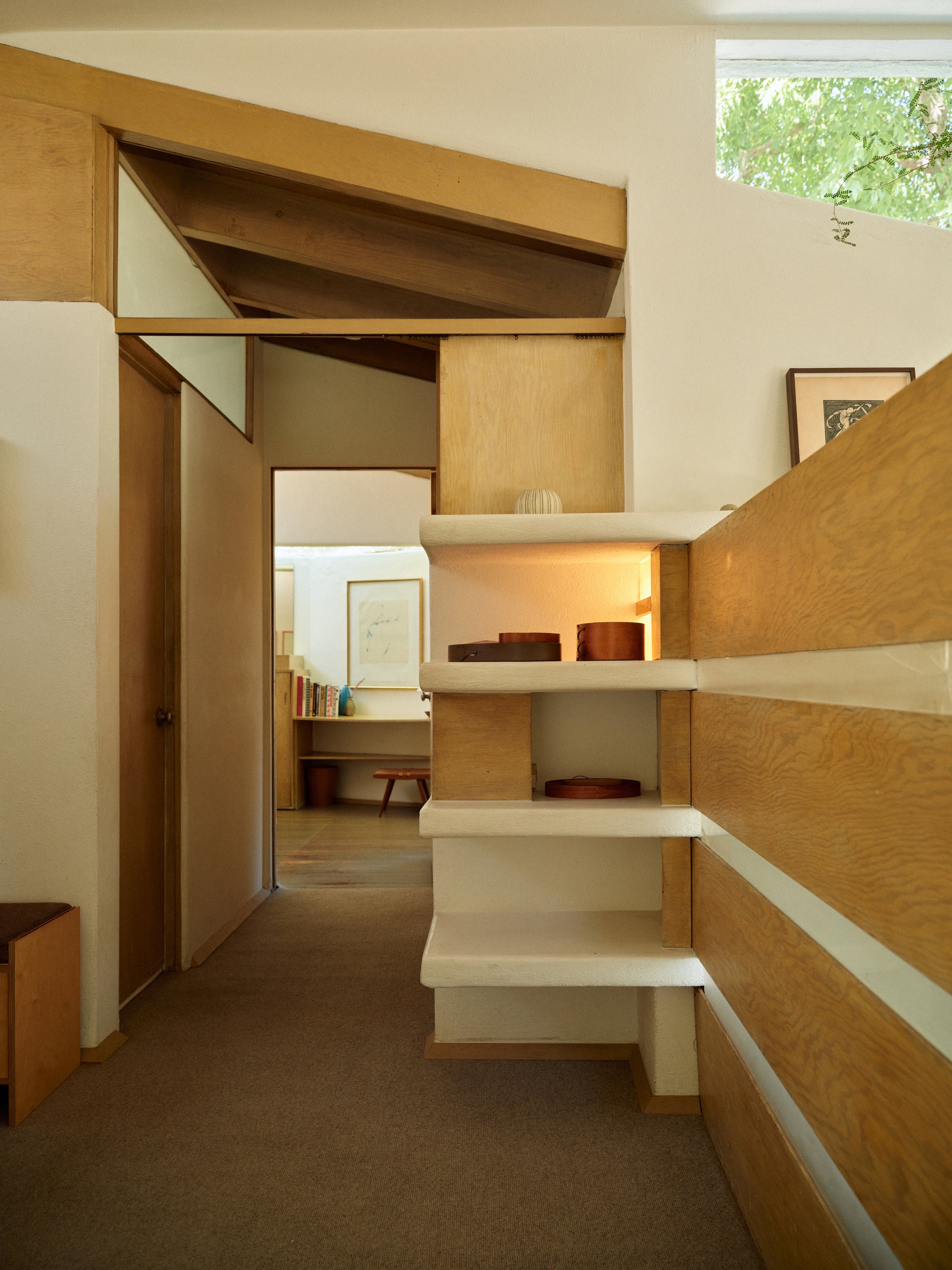 The Walker House, R.M. Schindler, 1936 — Open Space Series