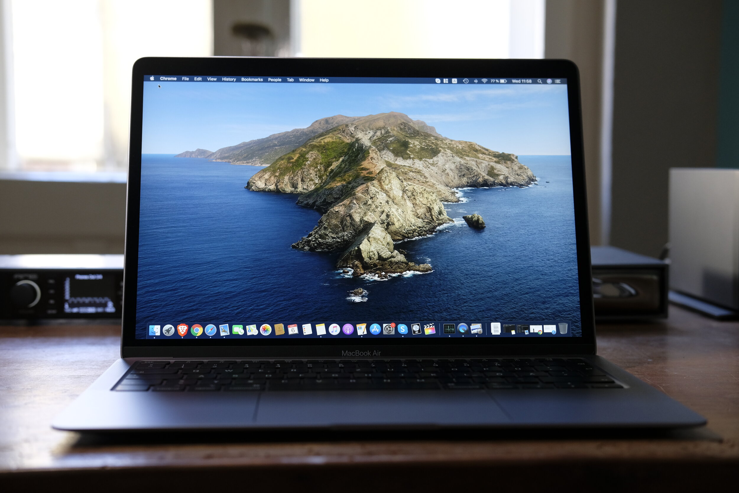 Apple MacBook Air i7 2020 from the perspective of a Music Producer