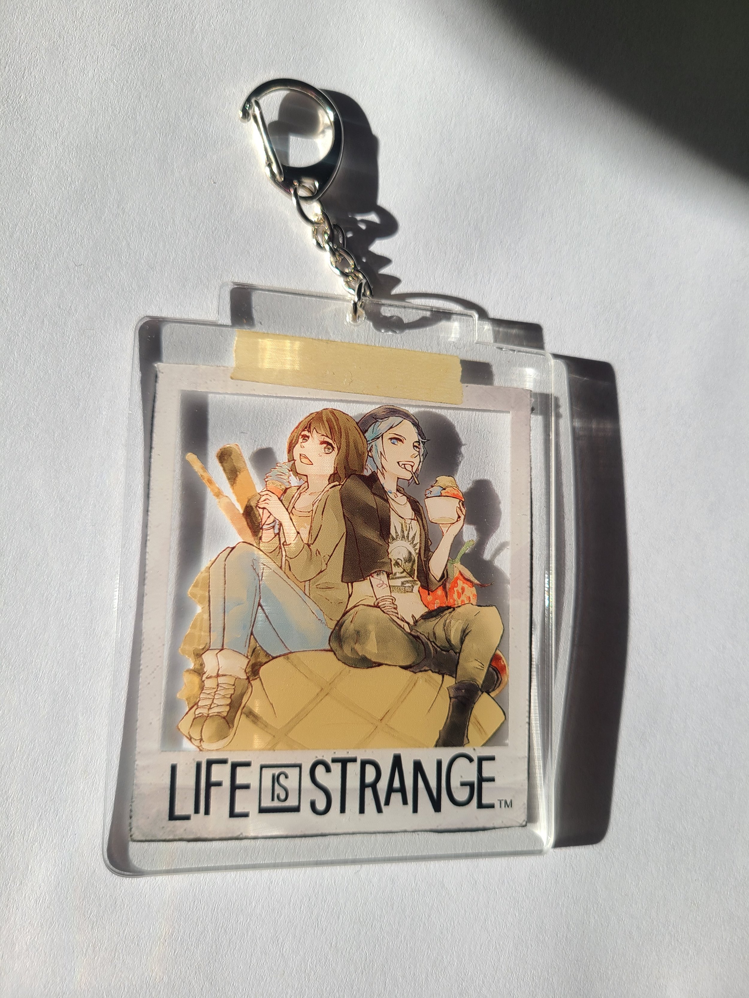 Life is Strange x tsun scoops Keychain — tsun scoops
