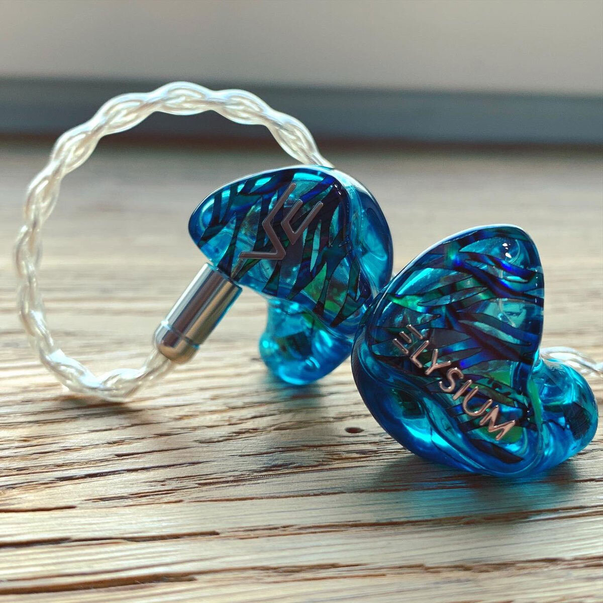 VISION EARS ELYSIUM — AUDIOKEY REVIEWS