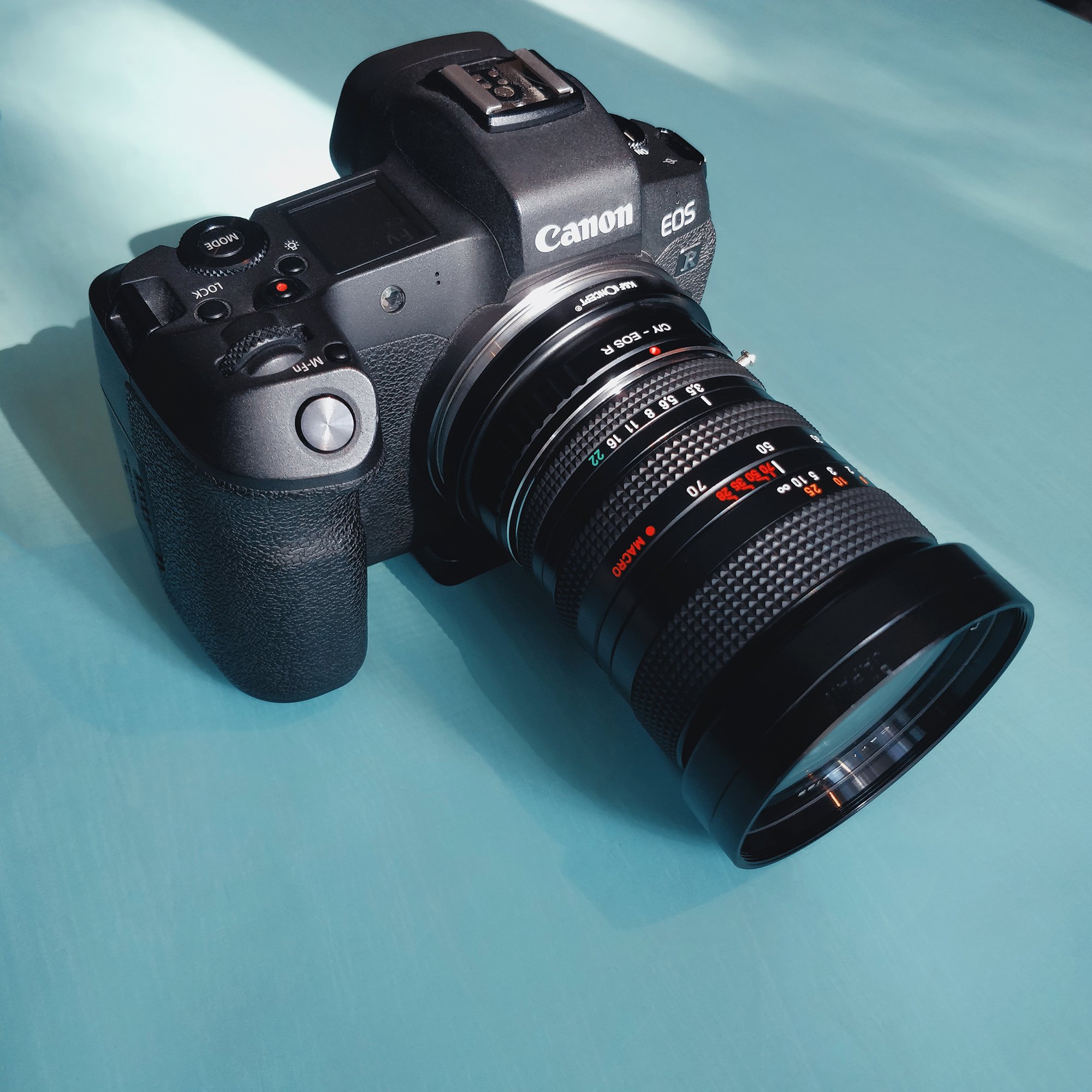 CONTAX ZEISS VARIO SONNAR 28-70MM F3.5-4.5 - Lens Info