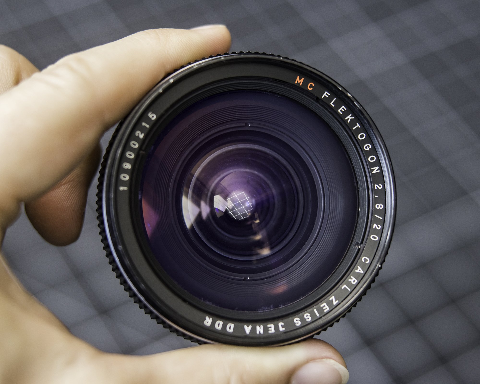 The Carl Zeiss Jena 20mm f2.8 Flektogon MC - Lens Info