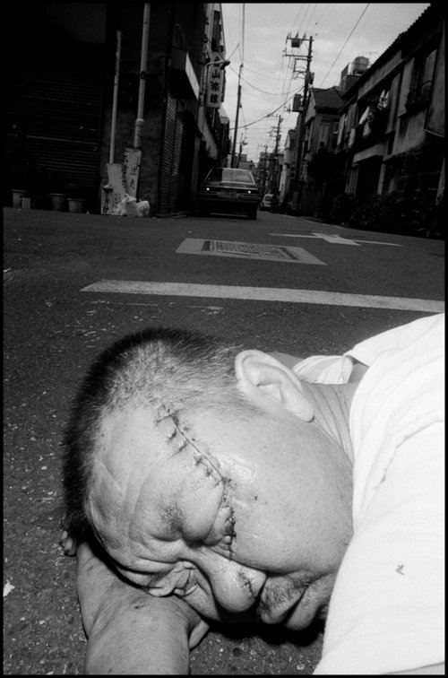 03_087_NYC7372_resized.jpg?