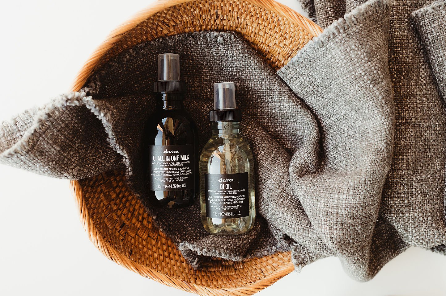 Oi Milk — EM Studio