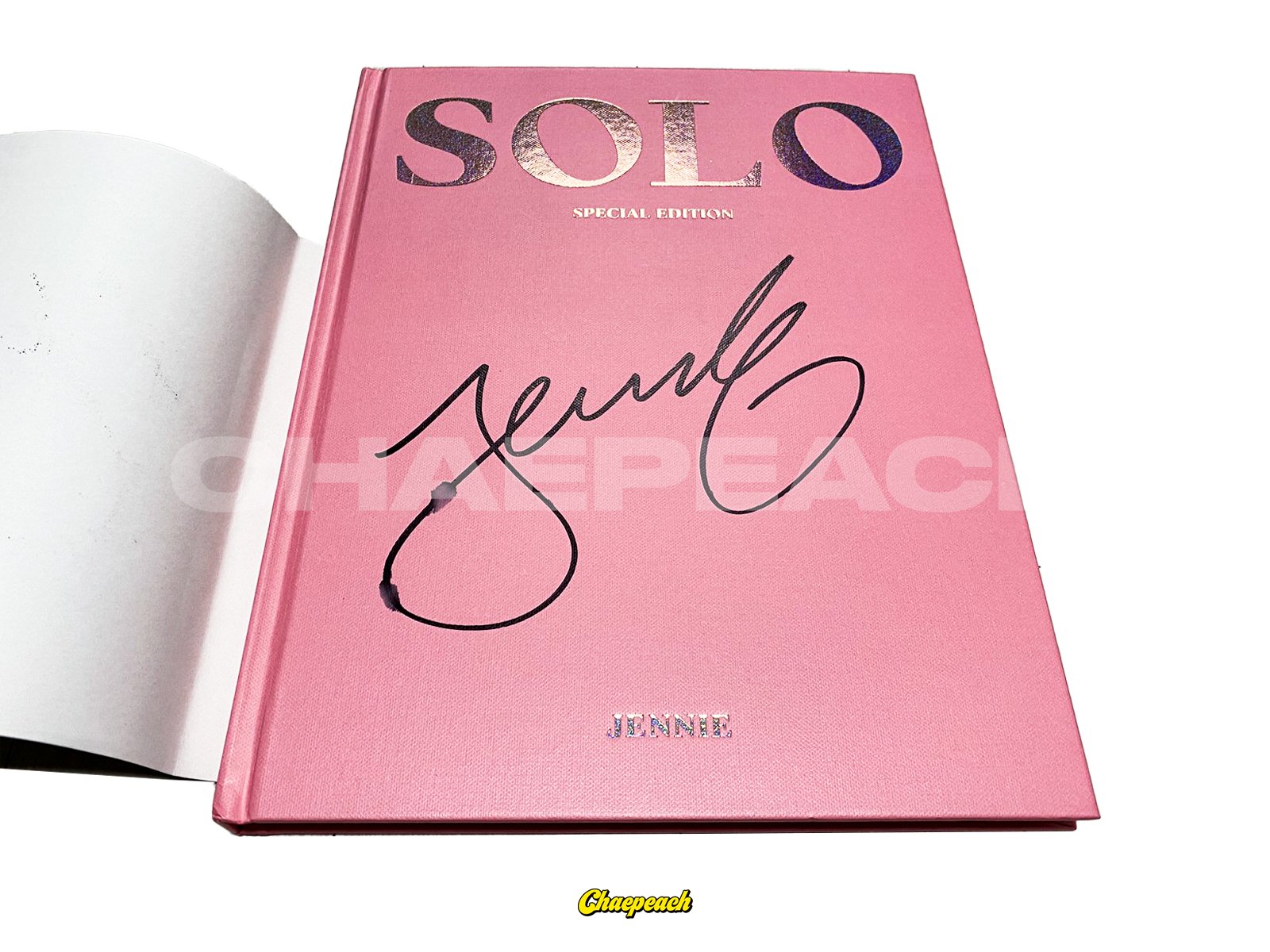 JENNIE - SOLO (Special Photobook Edition) SIGNED ALBUM — chaepeach