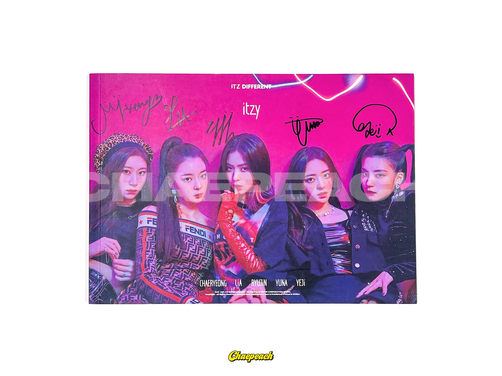 ITZY - DALLA DALLA SIGNED ALBUM — chaepeach