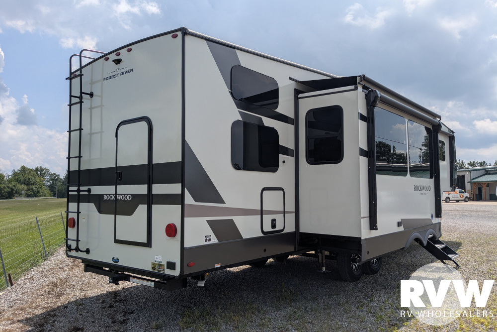 2026 Forest River Rockwood Signature 405SBH Fifth Wheel | RV