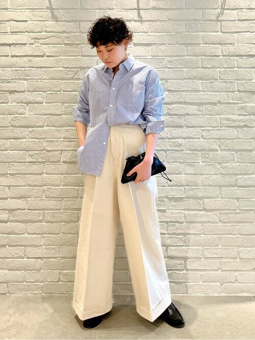 miho.k827様専用 新品TOMORROWLAND .Bプリントシャツ コットンブロード