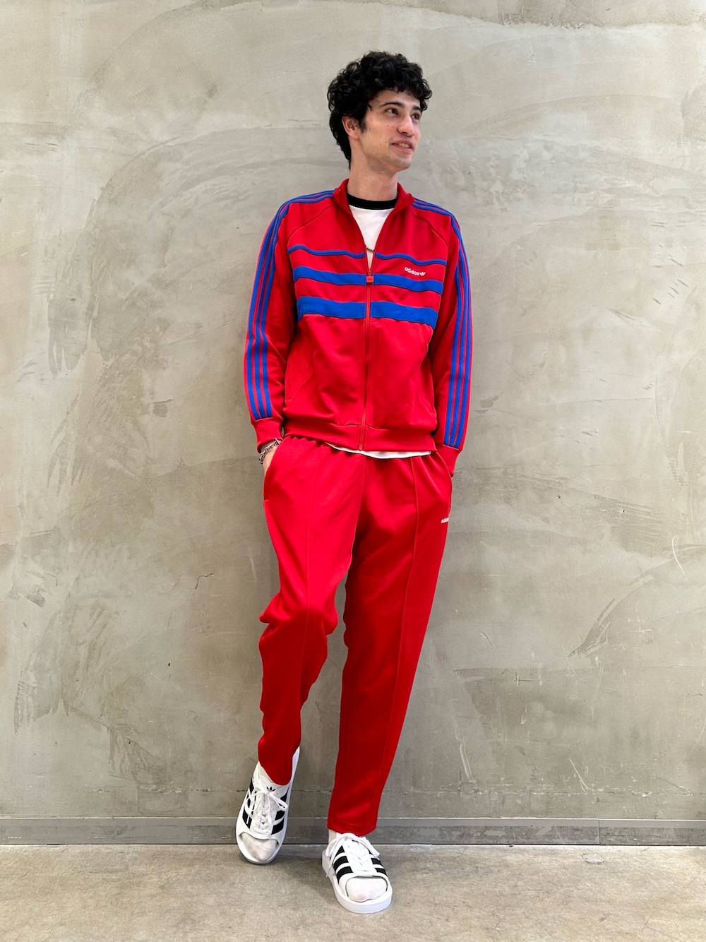 adidas（アディダス）の「アーカイブトラックパンツ（ジャージ