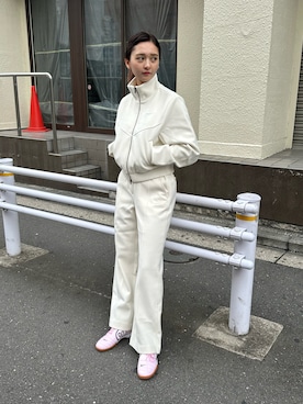 NIKEのアイテムを使った「タートルネック」の人気ファッション