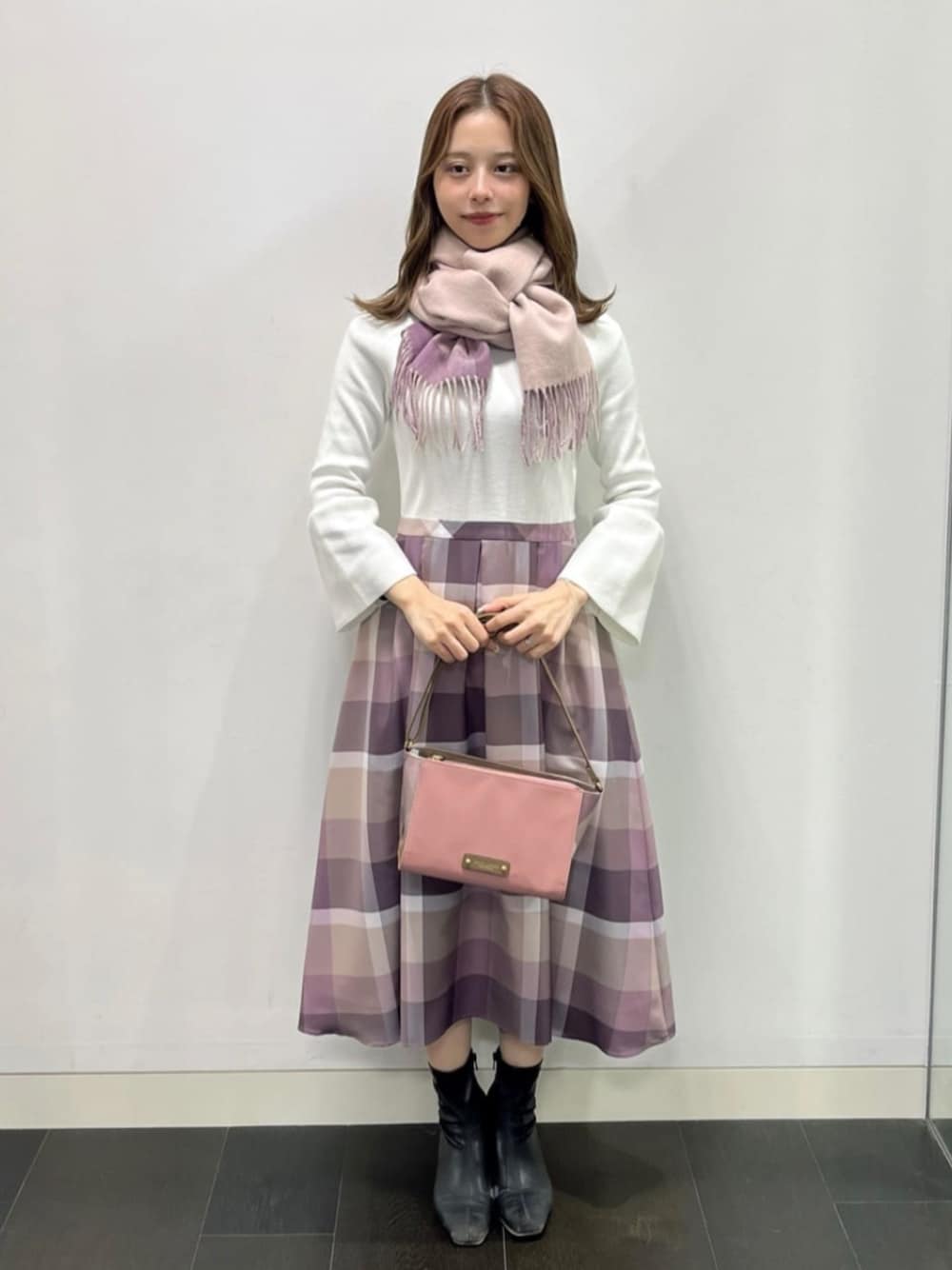 ブルーレーベル クレストブリッジ ニットワンピース ピンクチェック柄