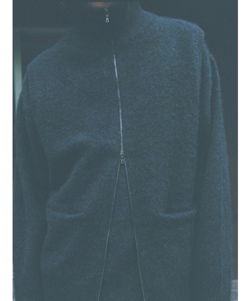 LIDNM（リドム）の「CASHMERE HARD MILLED ZIP VEST（ベスト）」 - WEAR