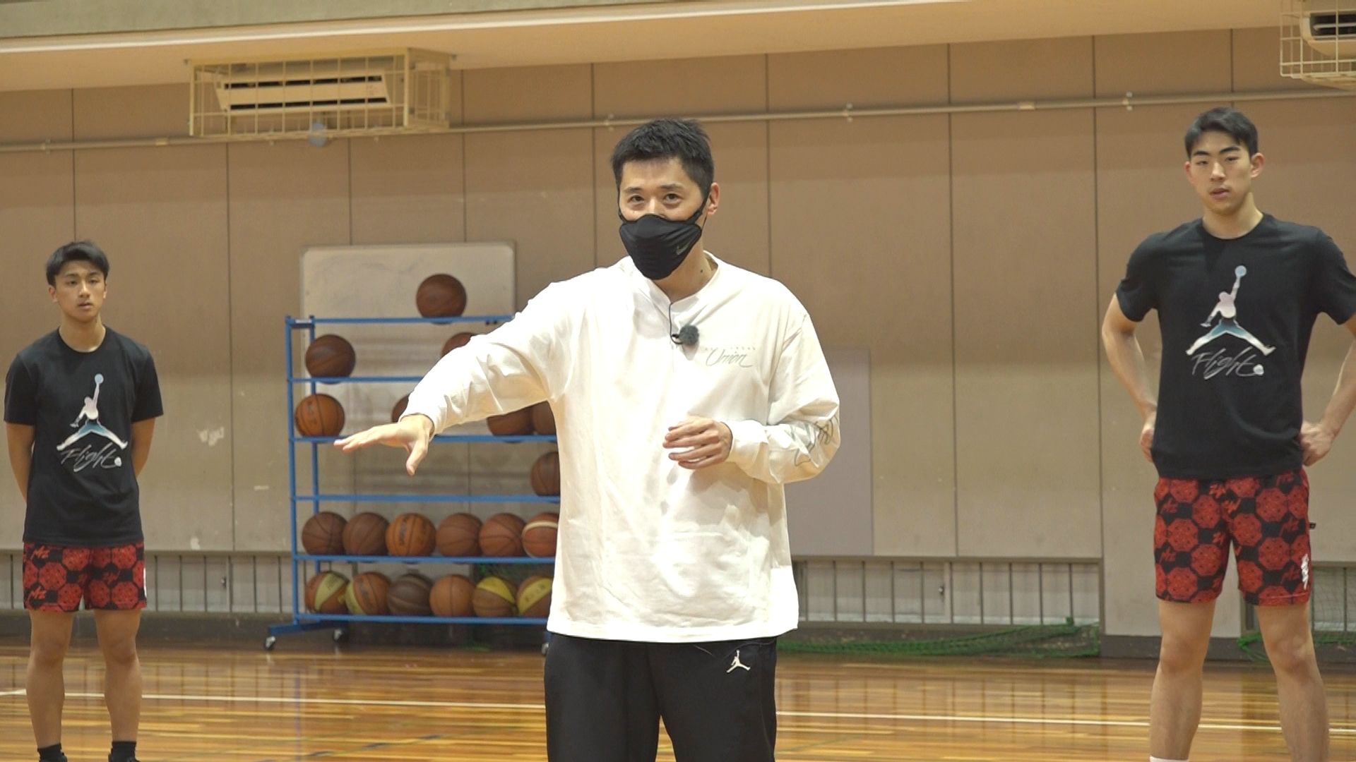 DVD紹介前半】恩塚亨コーチが指導する1on1の原則／サポートの原則