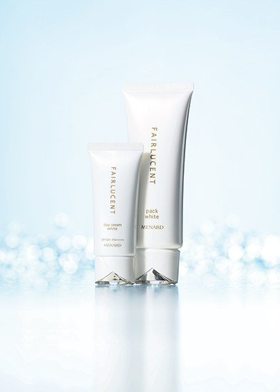 使い勝手がいい！メナードの美白パックとデイクリームを高島礼子さんが