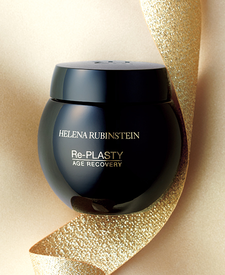 ヘレナ ルビンスタイン「リプラスティ R.C.クリーム」を一路真輝さんが