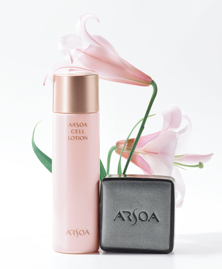 天然由来ミネラルの恵みで肌本来の力を生かす。「アルソア」の