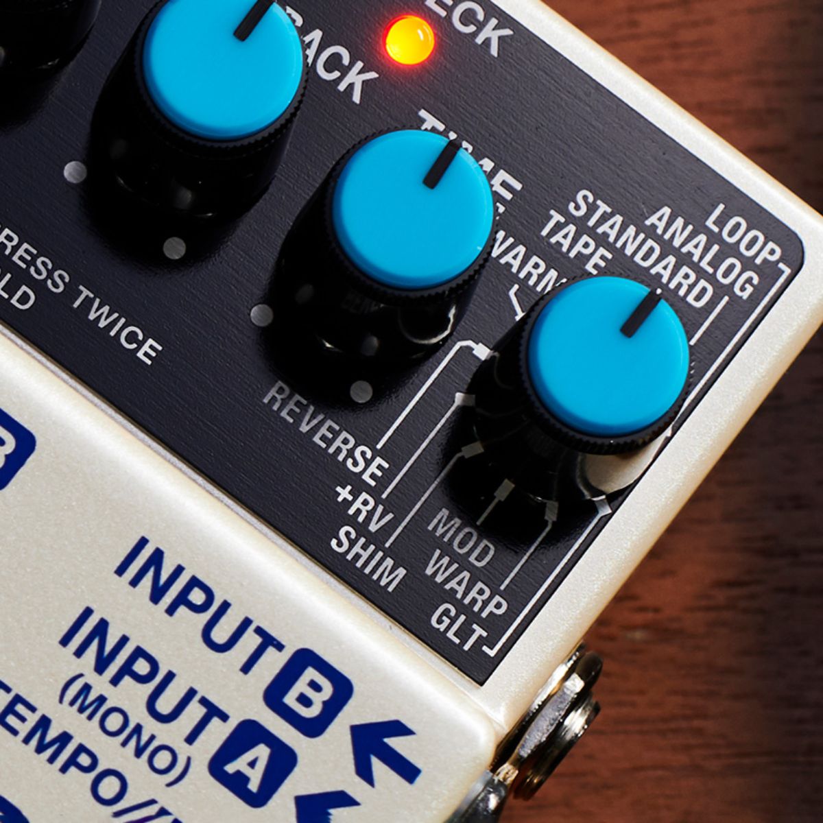 Pedal Boss DD-8 Digital Delay para Guitarra - RCK AUDIO