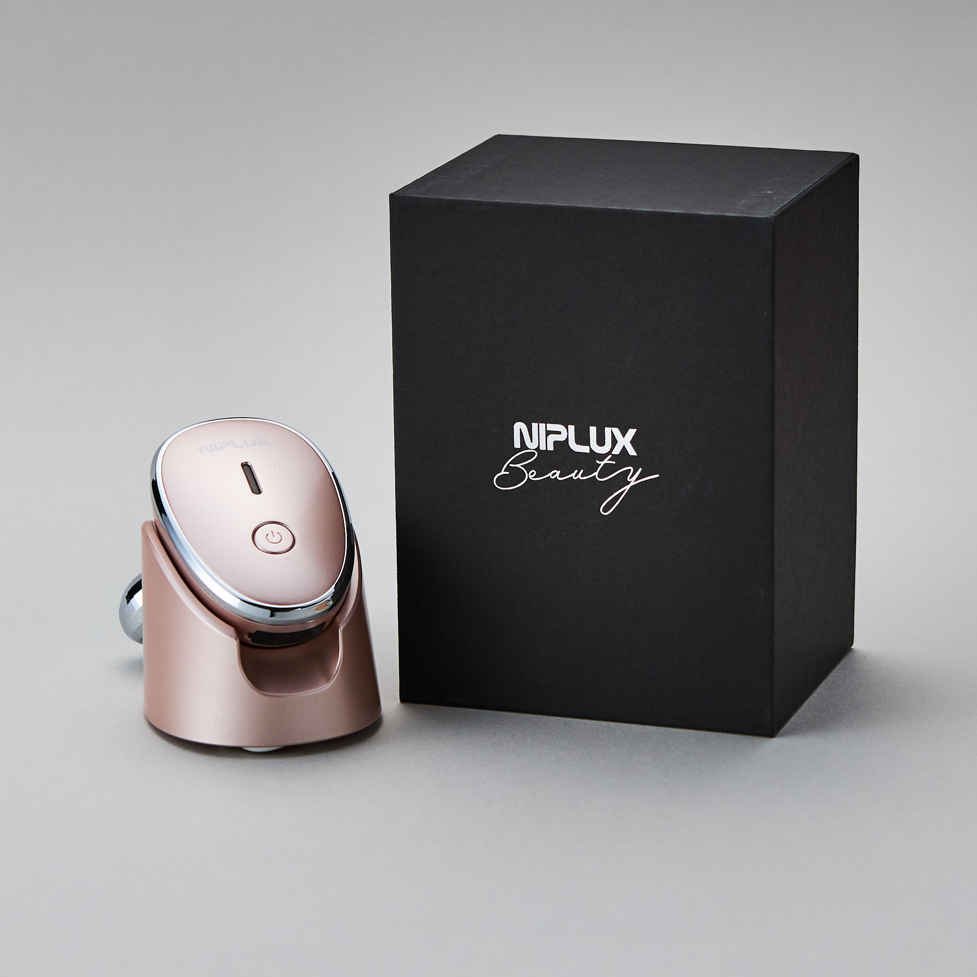 ローズ クォーツ フェイシャル ローラー | SNOW FOX SKINCARE（スノー