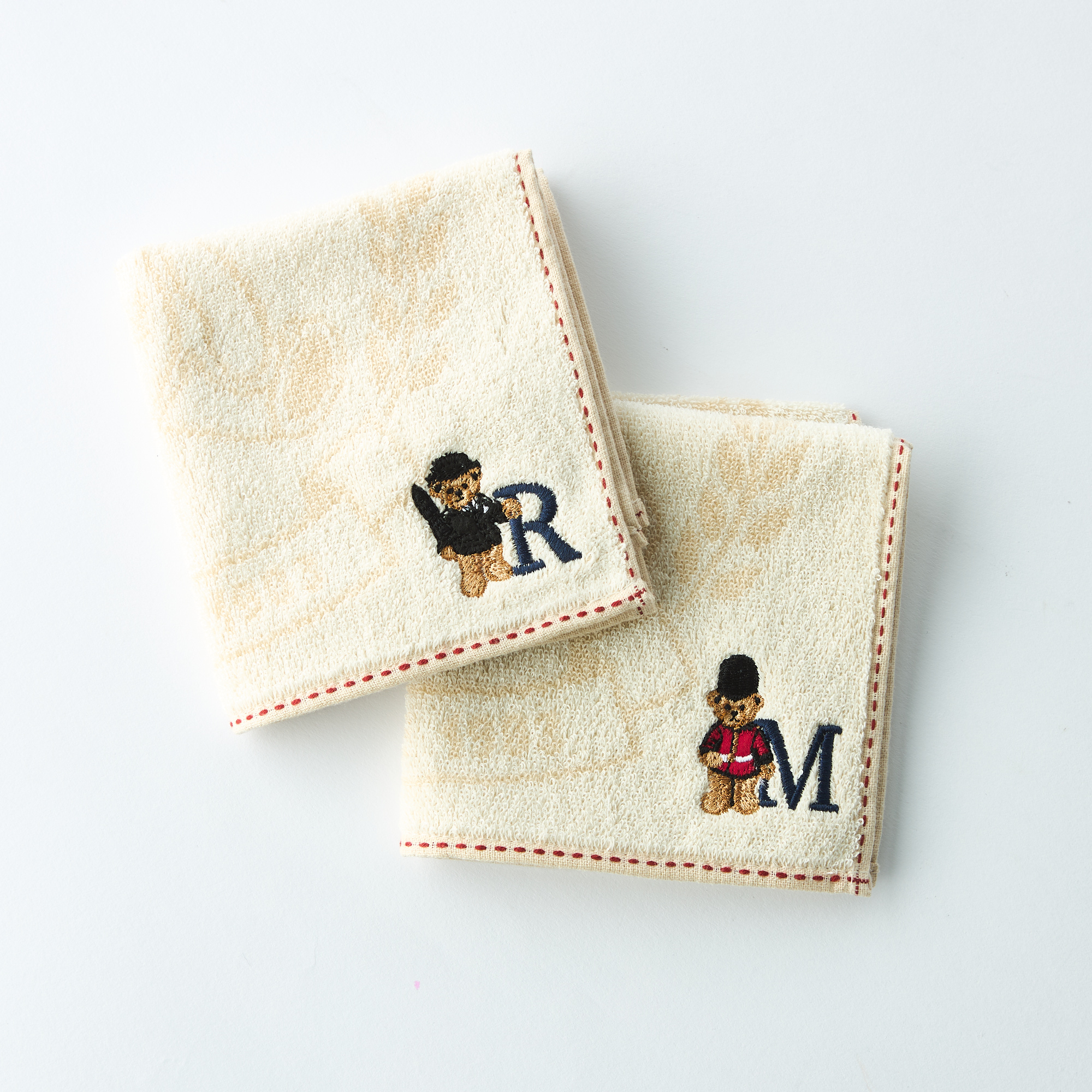 BOX付】イニシャルベアタオルハンカチーフ | Great British Teddy BEAR