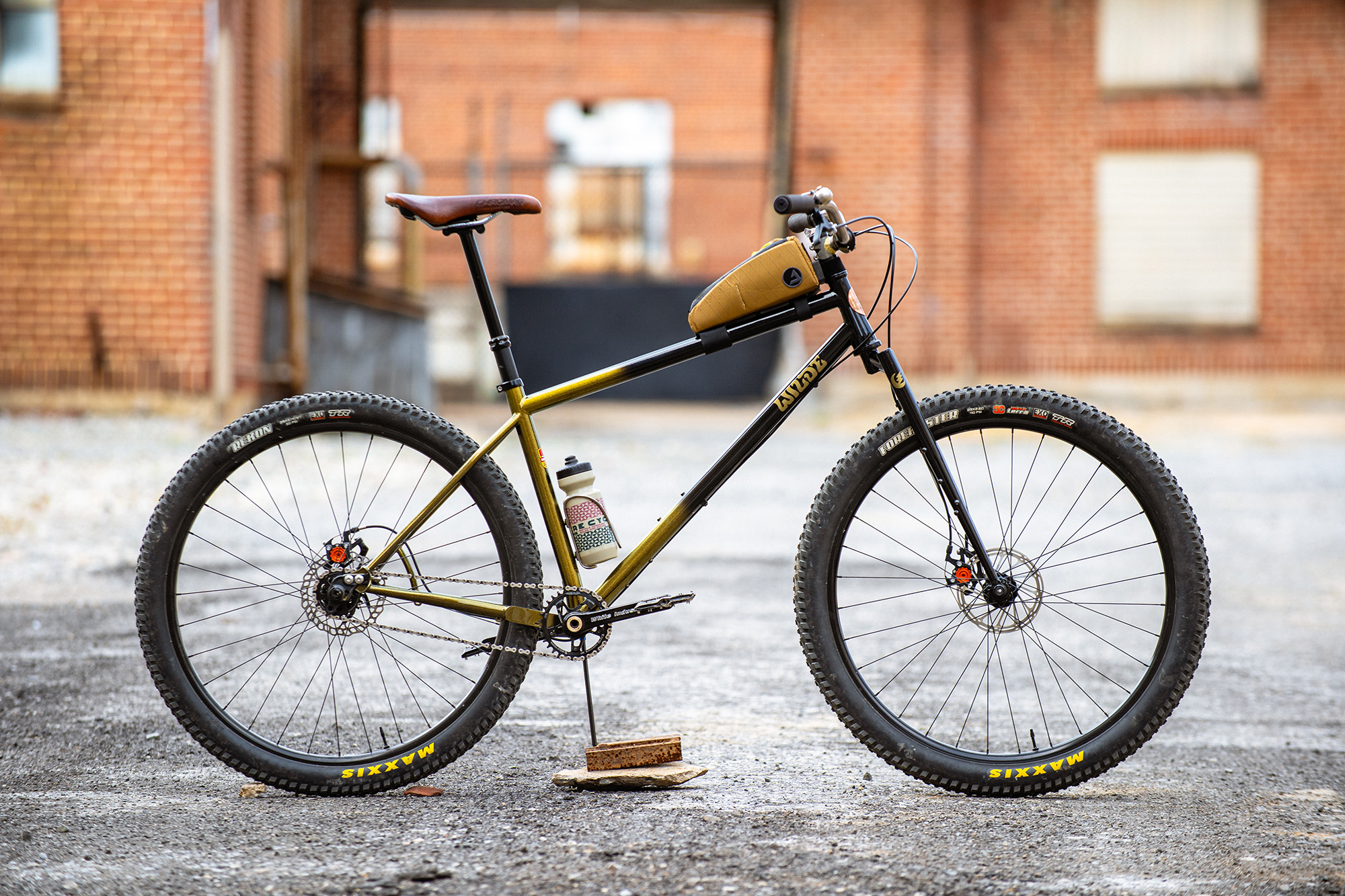 Readers' Rides: Jason's Rigid Single-Speed Wilde Dark Star MTB