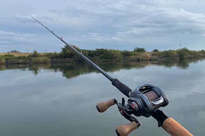 ファントムリベラリスト803M+RSBを実釣インプレ。万能ベイトロッドの