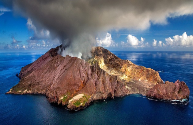 New Volcanic Island in Japan - Twinkl NewsRoom - Twinkl
