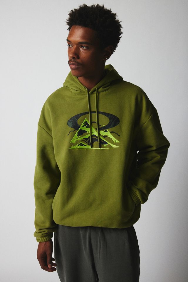 Oakley Summit Peak Hoodie Sweatshirt | Urban Outfitters