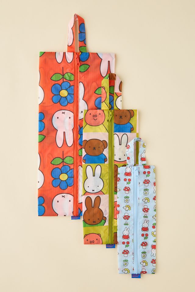 BAGGU & Miffy 3D Travel Zip Pouch Set | Urban Outfitters