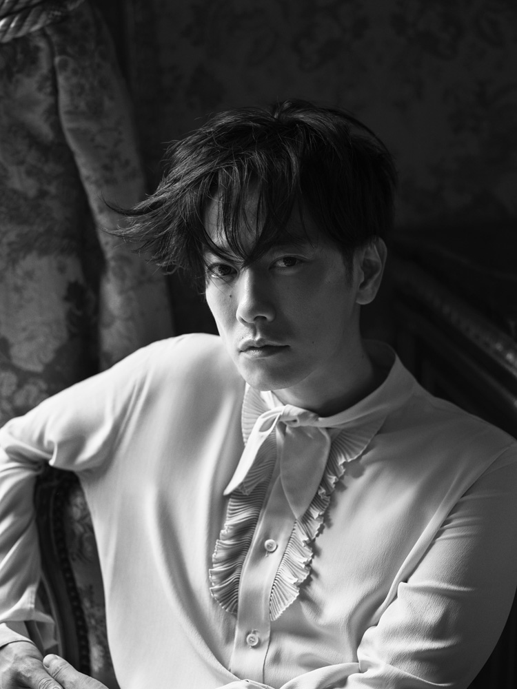 佐藤健×マリオ・ソレンティ『Beyond』パリを舞台にコラボレーション