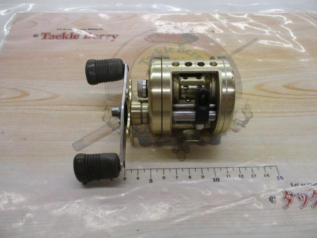 カルカッタ 200XT｜＠ベリーネット 日本最大新品中古釣具WEBショップ