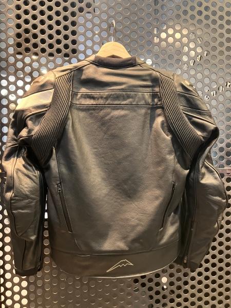 フェイズジャケット＆フェイズメッシュジャケット入荷：KUSHITANI 清水